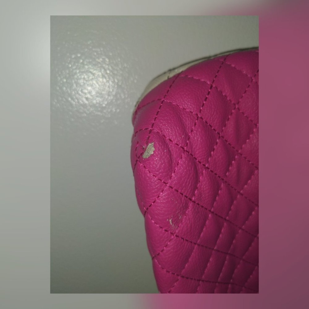 Betsey Johnson Womens Pink Quilted Shoulder Bag - Picture 5 of 14